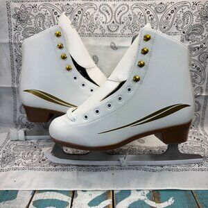 New Lake Placid Roller Derby Velocity White Cascade Figure Skates Womans Size 7